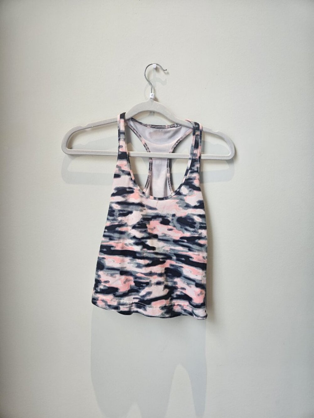 LULULEMON Cool Racerback Tank - Size 4 - Picture 2 of 3